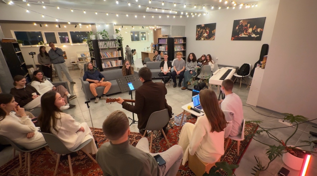 Вечера искусств